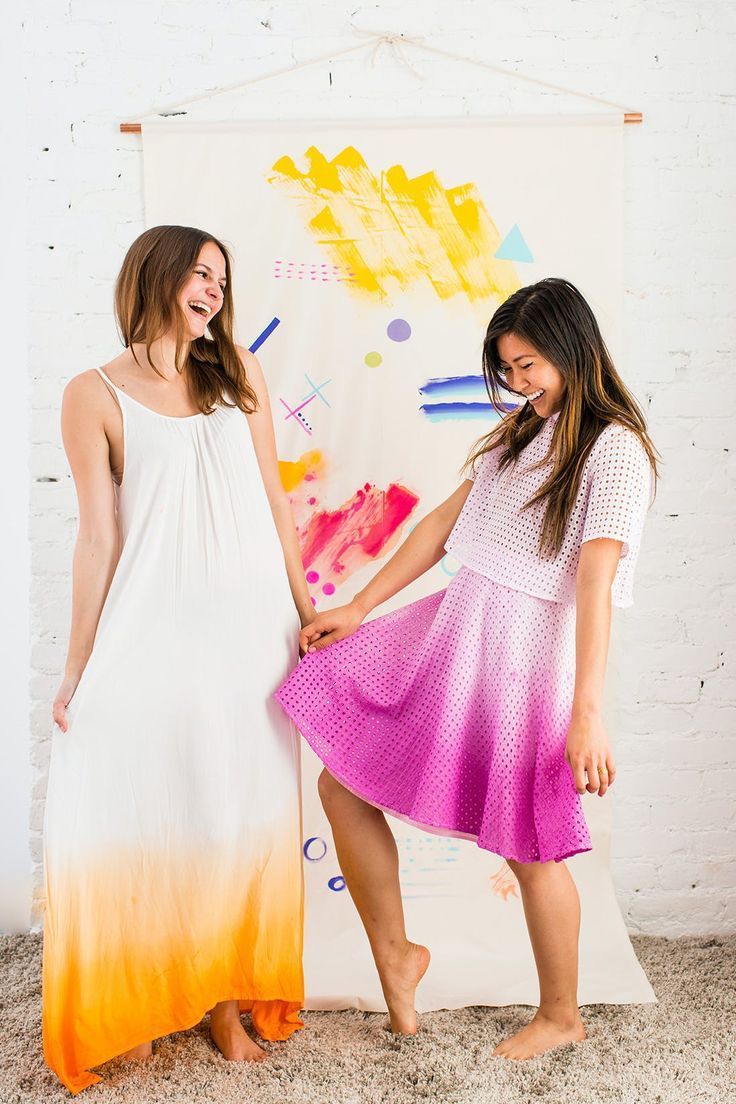 Jump into Spring With This DIY Dip Dye Ombr? Dress -   18 dye dress DIY ideas