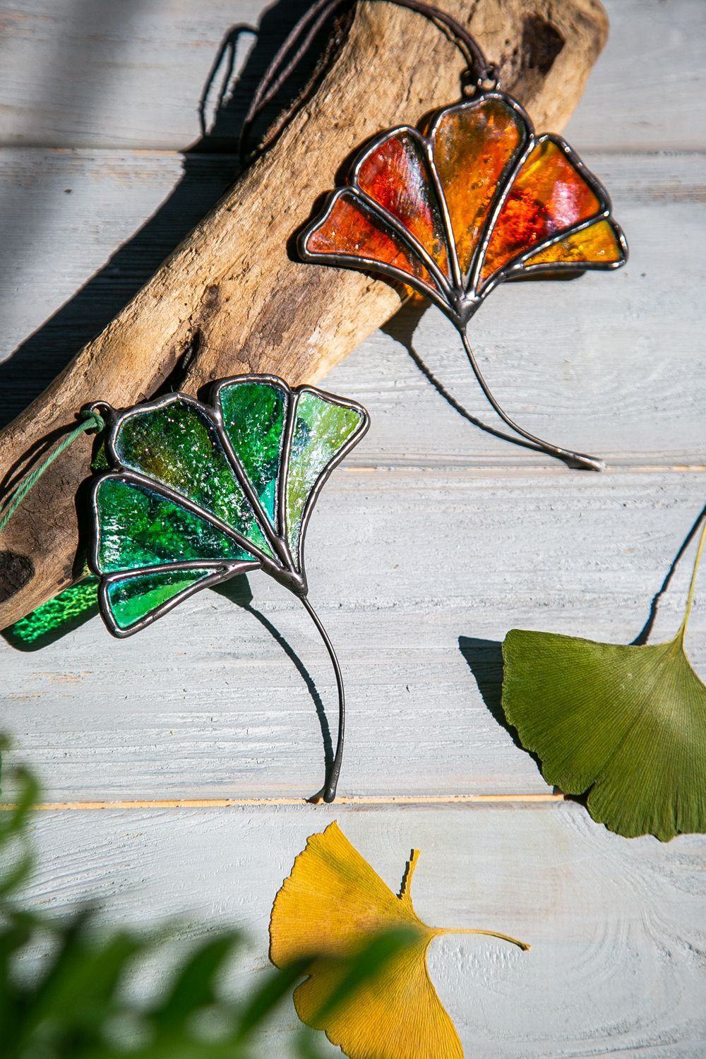 Stained Glass Ginko Leaves Home Decoration - Handmade Colored Glass Plant Suncatcher 25$ -   beauty Art stained glass