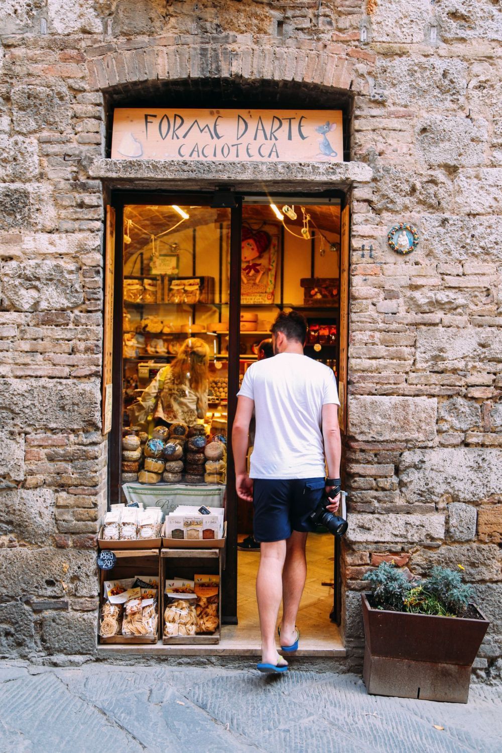 The Beautiful Italian Town Of San Gimignano -   beauty Life italian