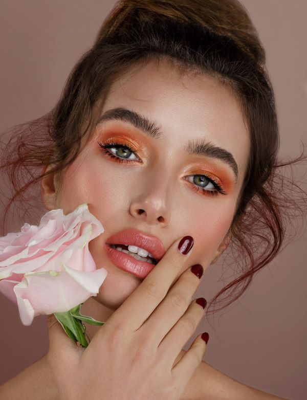 ROSE COLOURED – Issuu -   beauty Photoshoot magazine
