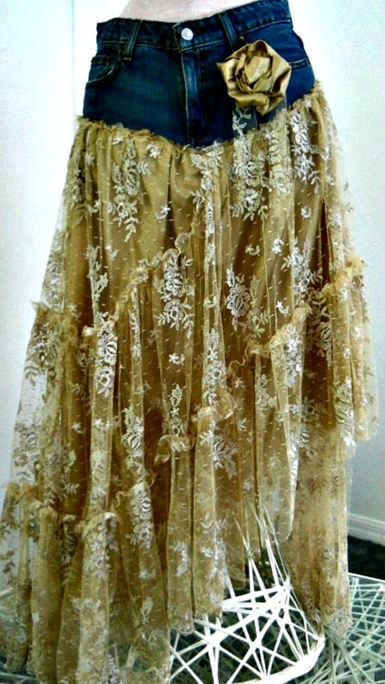 Belle Boh?mienne exquisite vintage beige lace funky frou frou Renaissance Denim Couture bohemian jean skirt Made to Order -   diy Clothes vintage