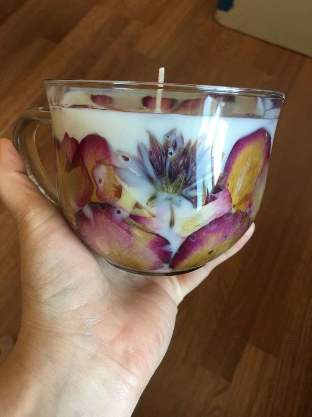 Homemade Pressed Flower Candles -   diy Ideas gifts