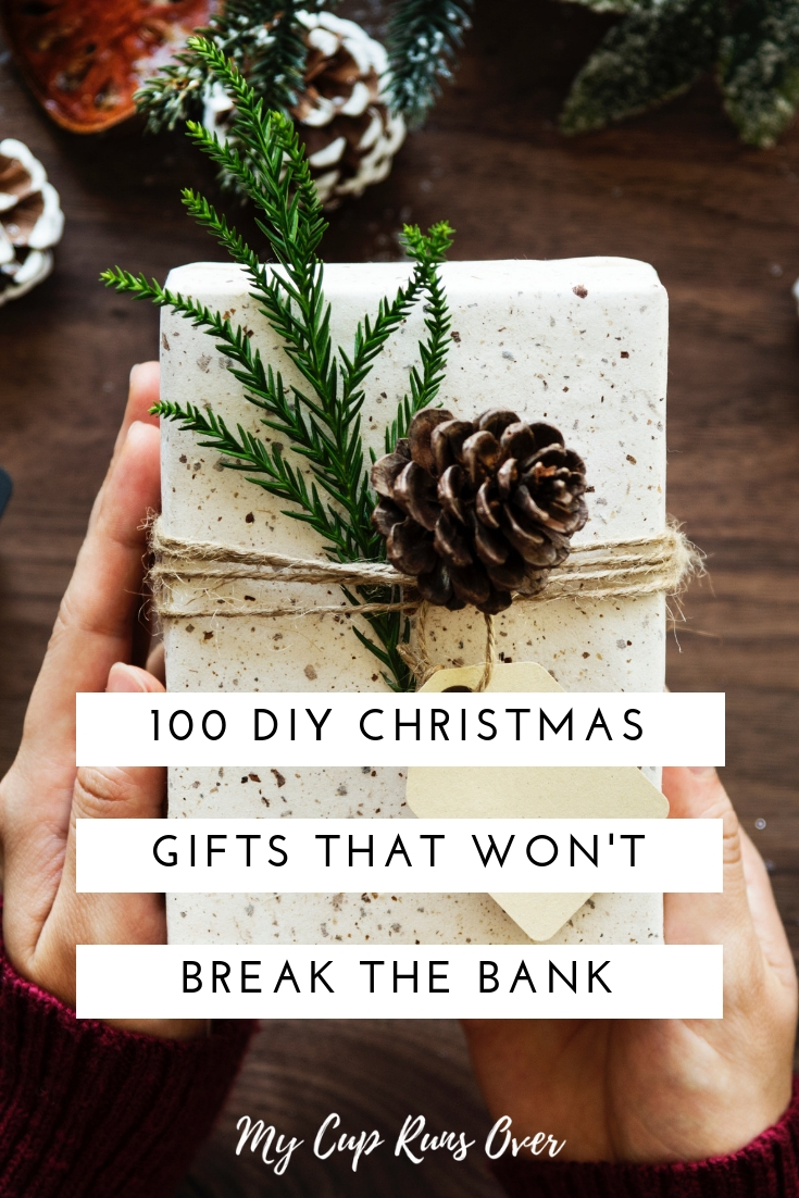 DIY Christmas Gifts: 100 Easy Gifts Your Friends and Family Will Adore -   diy Presents faceis