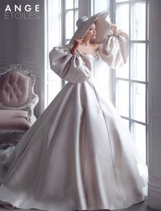 Princess wedding dress Merian by Ange etoiles • Wedding dress with corset • Wedding dress with long train -   style Hijab wedding