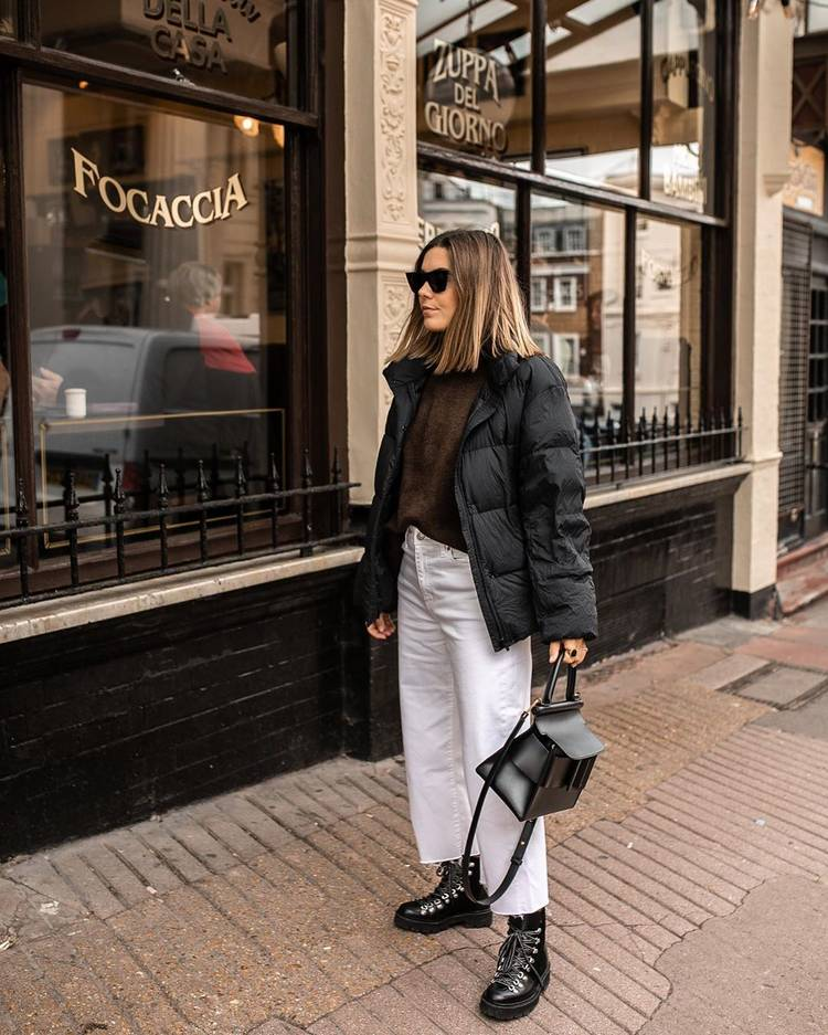 11 Winter Trends Everyone Is Wearing With Jeans -   12 style 90s winter ideas