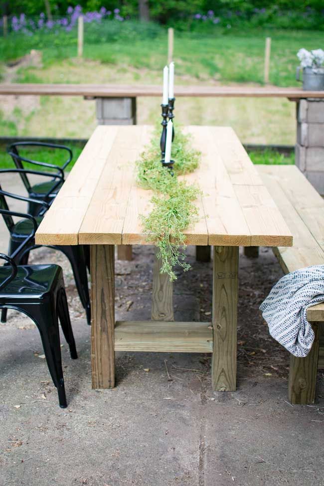 DIY Outdoor Farmhouse Patio Table -   19 diy Easy outdoor ideas