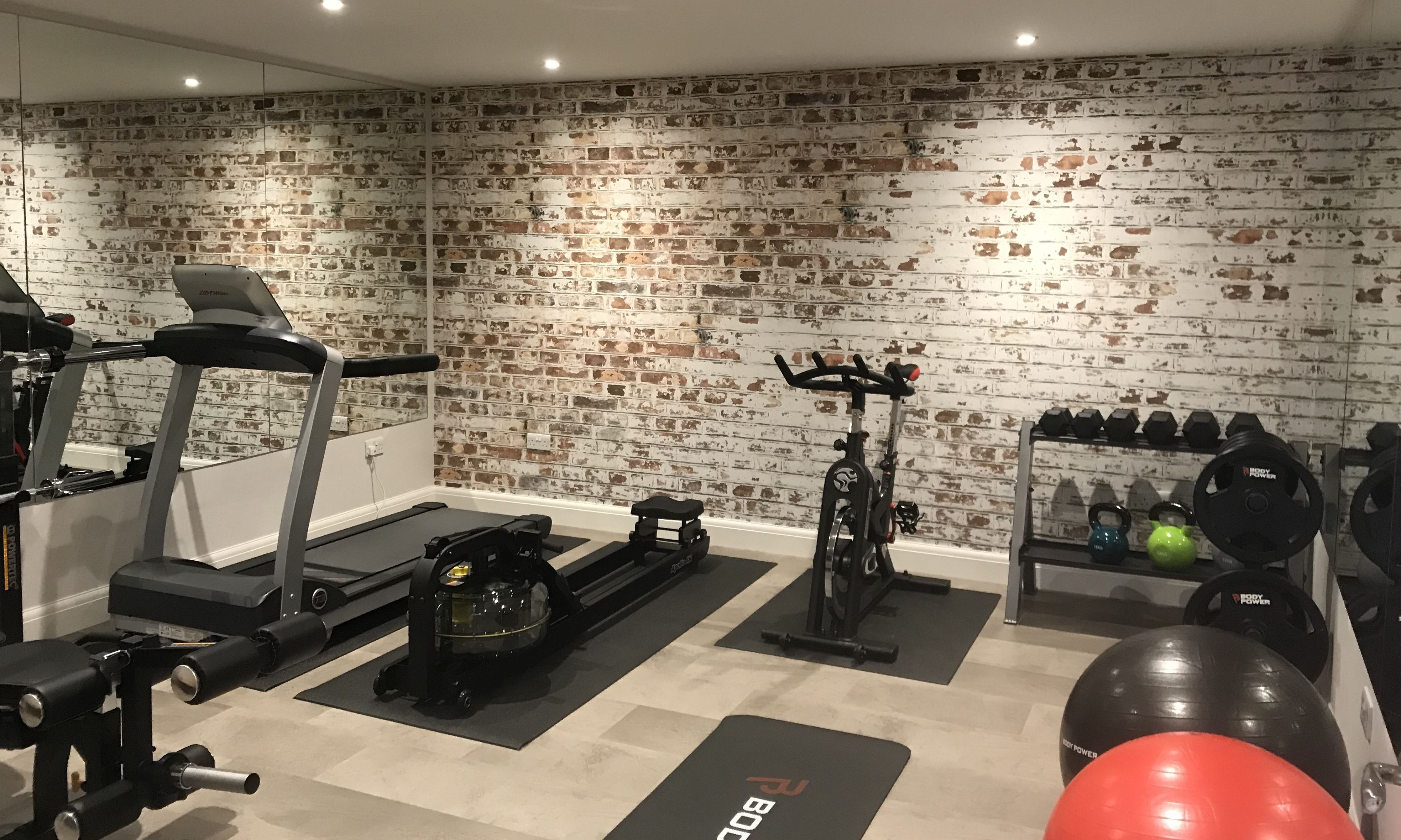 19 fitness Room mall ideas