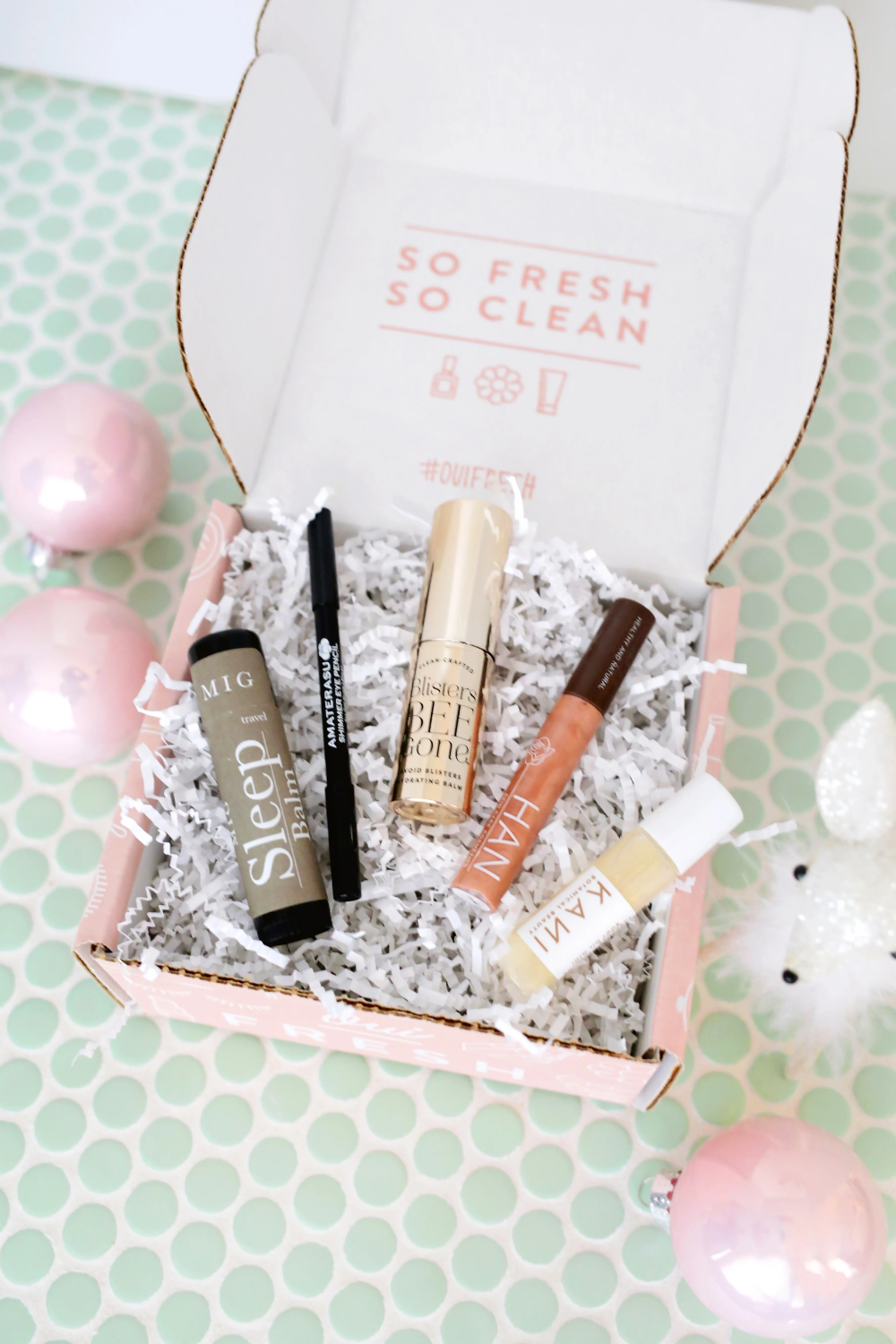 Oui Fresh Beauty Box Unboxing — November '19 - A Beautiful Mess -   19 organic beauty Box ideas