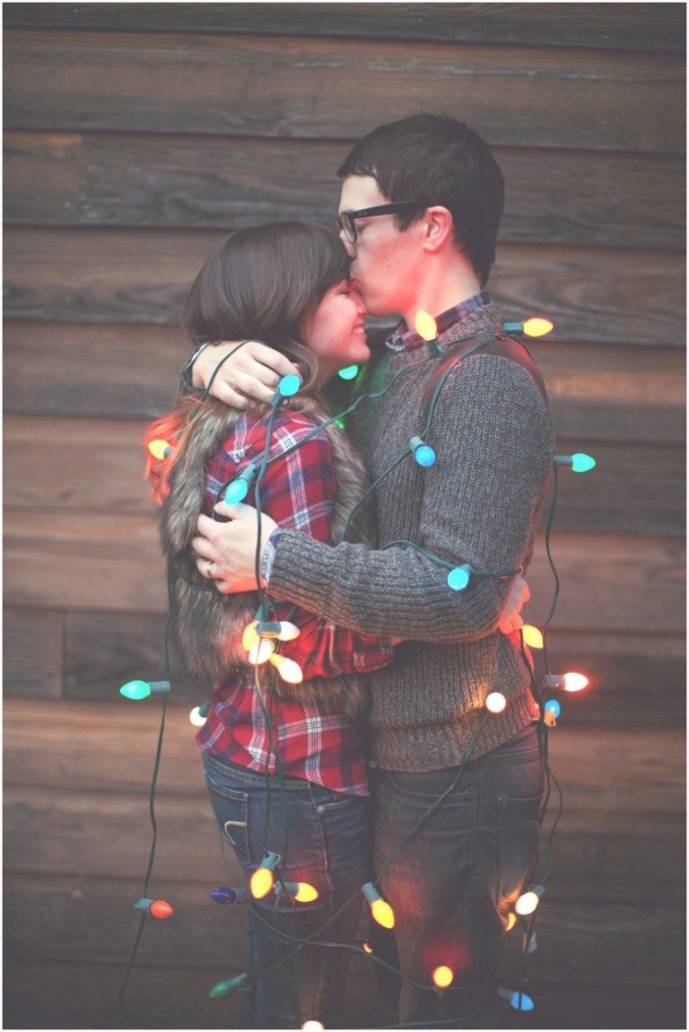 Couples Christmas Card Inspiration - Sarah Lagen -   18 christmas photoshoot couples ideas