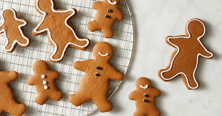 16 gingerbread cookies decorated simple ideas