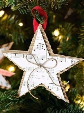 75 Best Homemade Christmas Ornaments to Make Your Tree So Festive -   17 xmas crafts decorations ideas