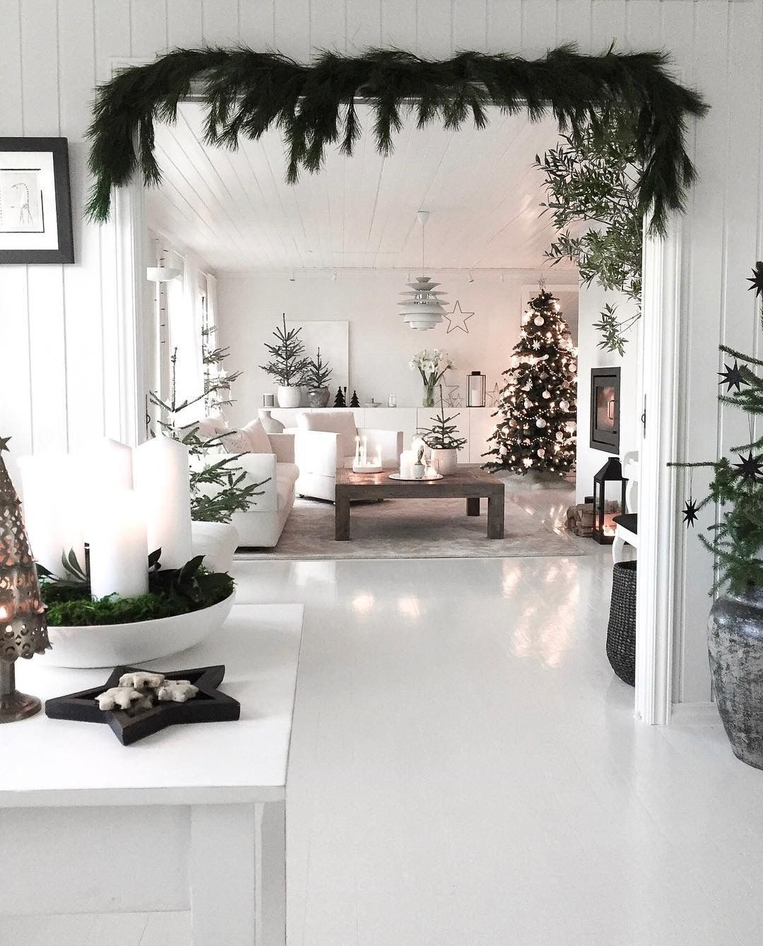 Scandinavian interior design Instagram Christmas Inspo -   17 xmas decorations interior design ideas
