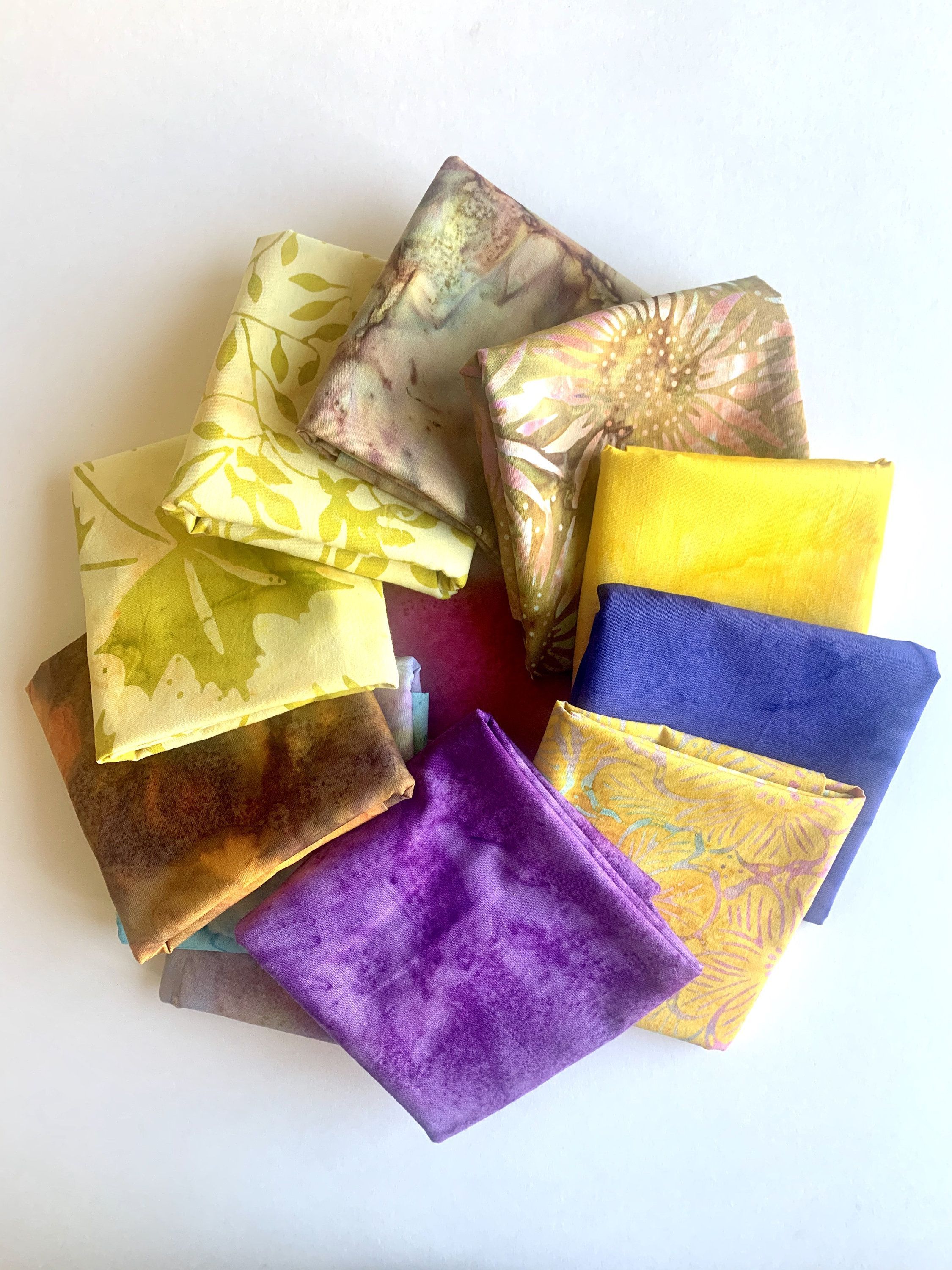 Batik Fat Quarter Quilt Fabric Bundle/Mask Making/DIY Craft | Etsy -   19 fabric crafts no sew fat quarters ideas