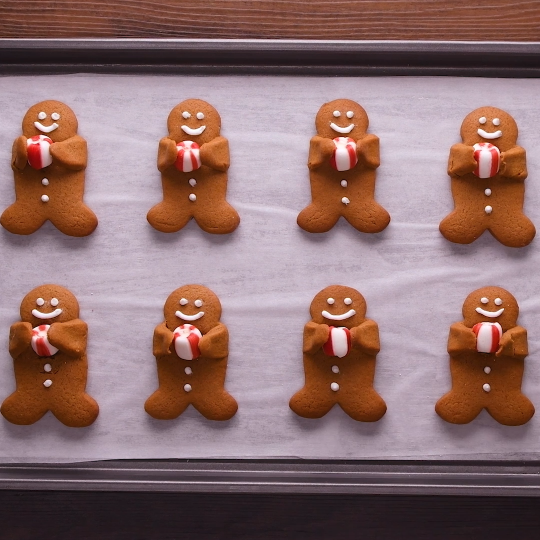 Gingerbread Men Cookies -   21 gingerbread cookies decorated christmas ideas
