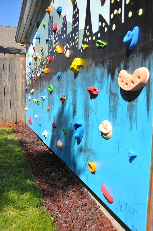 22. DIY Backyard Climbing Wall -   25 Outdoor Play Areas For Kids Transforming Regular Backyards Into Playtime Paradises